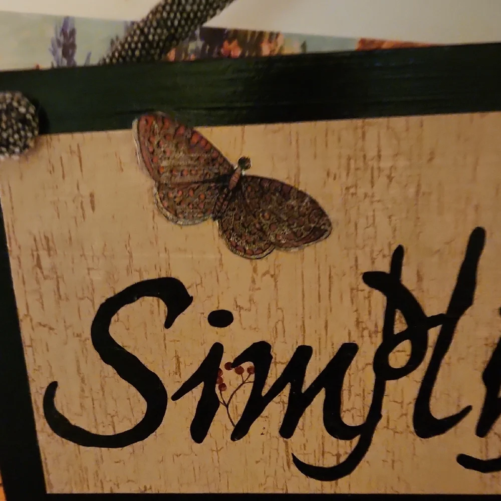 Handmade Simplify Wall Hanging with Butterfly Design